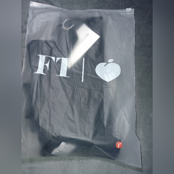 New Bralette & 1 Padded Cup - Picture 7 of 9